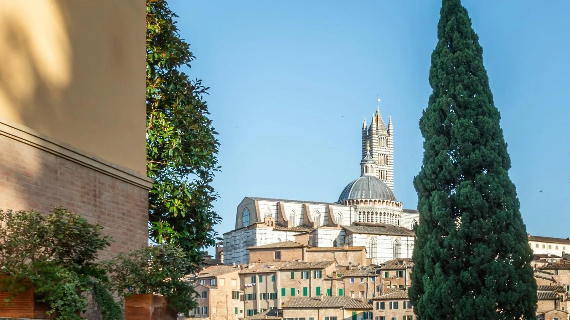 Ninfea Dream Apartment Siena Italy